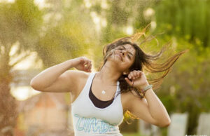 Arranca el Banana Drop Challenge con premios y mucho baile